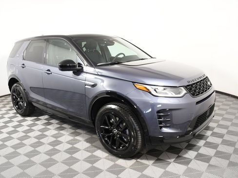 Used 2025 Land Rover Discovery Sport Dynamic SE AWD/4WD image 8