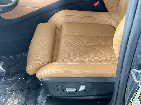 Used 2024 BMW X6 xDrive40i image 19