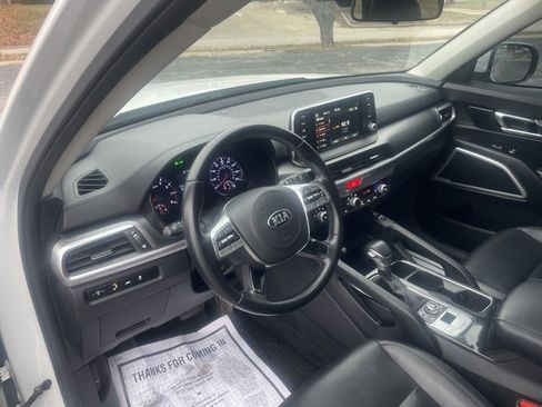 Used 2021 Kia Telluride S image 11