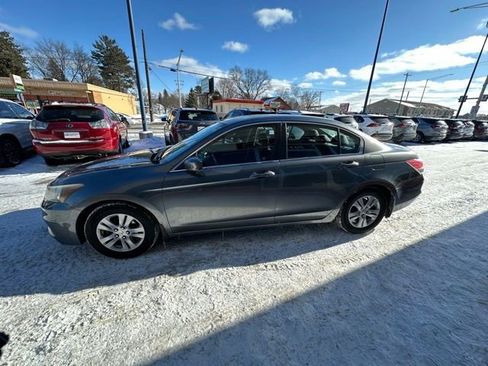 Used 2011 Honda Accord LX-P image 4