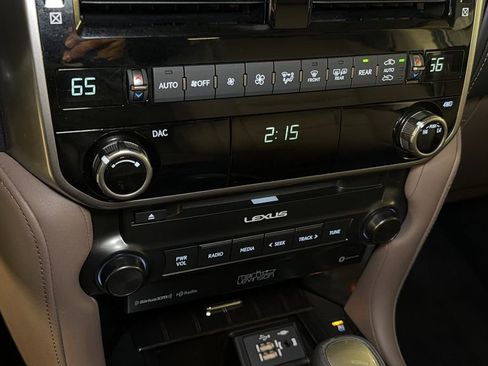 Certified 2023 Lexus GX 460 Premium AWD/4WD image 28