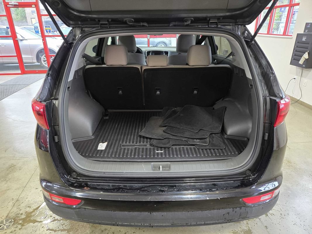 Used 2017 Kia Sportage LX w/ LX Popular Package AWD/4WD image 28