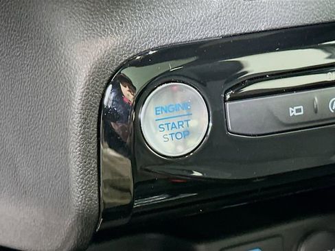 Used 2023 Ford Escape ST-Line Select w/ Tech Pack #2 image 21