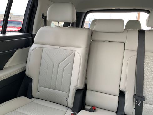 Used 2025 Hyundai Santa Fe SEL image 41