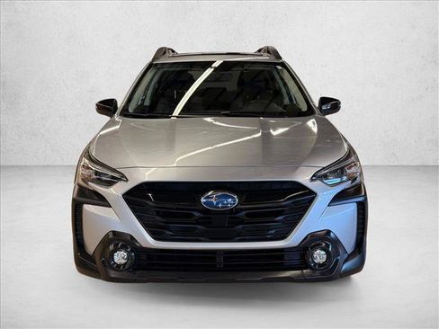 Used 2024 Subaru Outback Onyx Edition AWD/4WD image 2