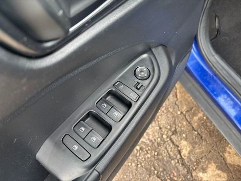 Certified 2023 Hyundai Venue Limited w/ Cargo Package image 12