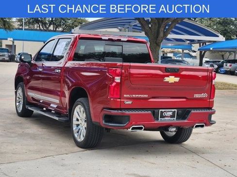 Used 2026 Chevrolet Silverado 1500 High Country w/ High Country Premium Package image 3