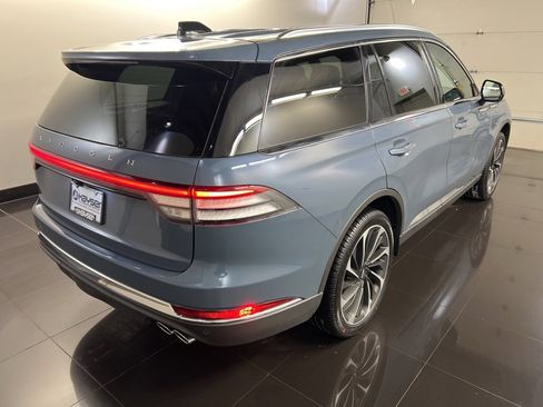 New 2026 Lincoln Aviator Reserve image 6