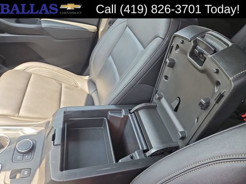 Certified 2023 Chevrolet Traverse LT w/ LT Premium Package AWD/4WD image 26