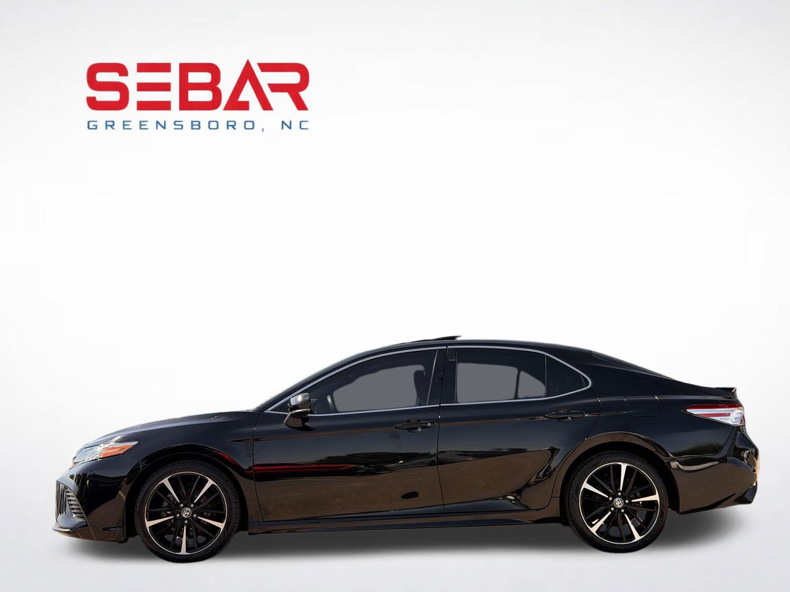 Used 2020 Toyota Camry XSE FWD image 17