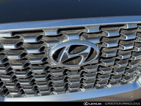 Used 2021 Hyundai Palisade Limited FWD image 7