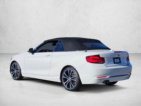 Used 2020 BMW 230i Convertible w/ Convenience Package image 8
