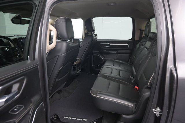 Used 2020 RAM 1500 Laramie AWD/4WD image 10