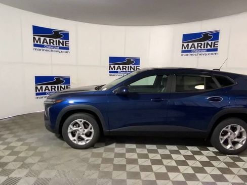 Used 2024 Chevrolet Trax LS w/ LS Convenience Package FWD image 7