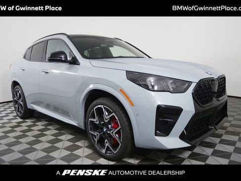 New 2026 BMW X2 xDrive28i w/ Technology Package AWD/4WD image 1