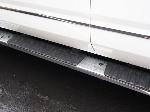 Used 2020 GMC Yukon SLE w/ Convenience Package image 13