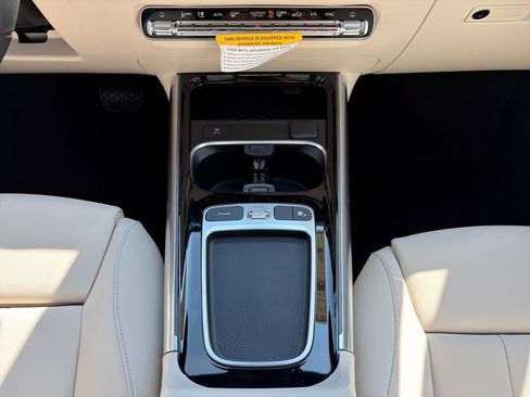 New 2026 Mercedes-Benz GLA 250 4MATIC image 12