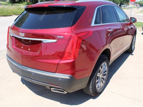 Used 2019 Cadillac XT5 Luxury AWD/4WD image 6