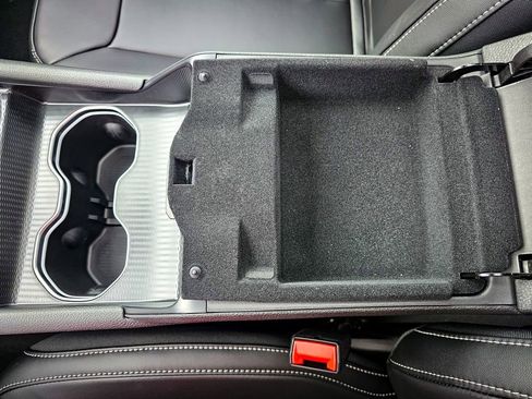 New 2025 Jeep Grand Cherokee Limited image 32