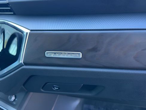 Used 2025 Audi Q3 2.0T Premium w/ Black Optic Sport Package image 50