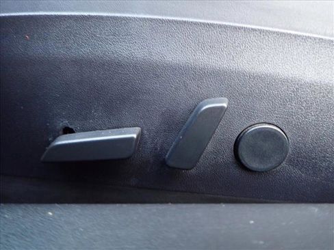 Used 2018 Tesla Model 3 Long Range image 9