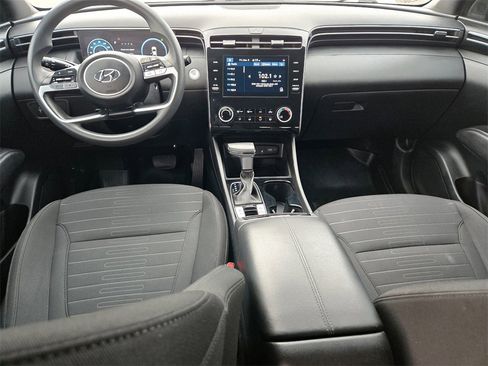 Used 2022 Hyundai Santa Cruz SEL w/ Activity Package image 12