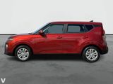 Used 2021 Kia Soul LX image 3