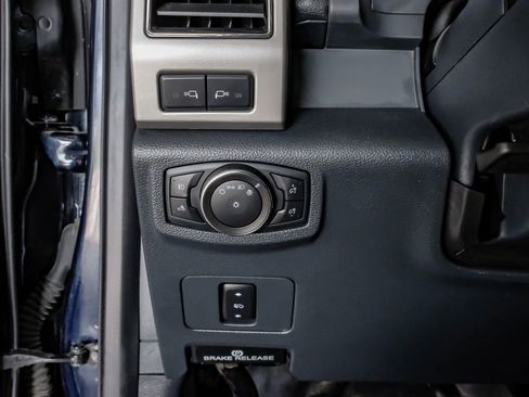 Used 2022 Ford F350 Lariat w/ Lariat Value Package image 28