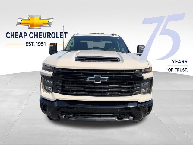 New 2026 Chevrolet Silverado 2500 Custom w/ Custom Value Package AWD/4WD image 8