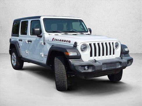 Used 2021 Jeep Wrangler Unlimited Sport AWD/4WD image 3
