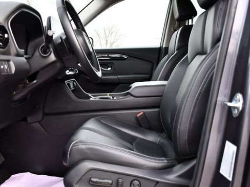 Used 2024 Honda Pilot EX-L image 15