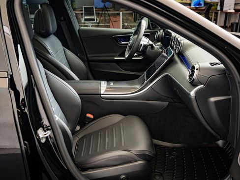 Certified 2024 Mercedes-Benz C 300 4MATIC Sedan w/ AMG Line w/ Night Package image 21