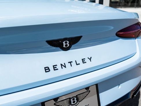 New 2026 Bentley Continental GTC AWD/4WD image 10