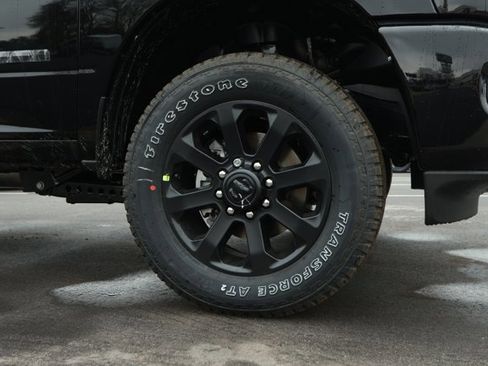 New 2026 RAM 2500 Big Horn AWD/4WD image 5