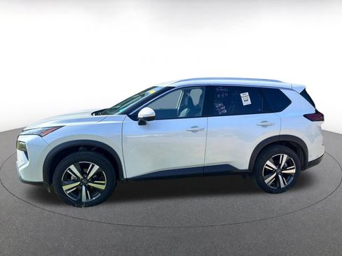 Used 2026 Nissan Rogue SL AWD/4WD image 8