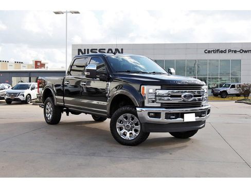 Used 2019 Ford F250 King Ranch w/ King Ranch Ultimate Package image 1