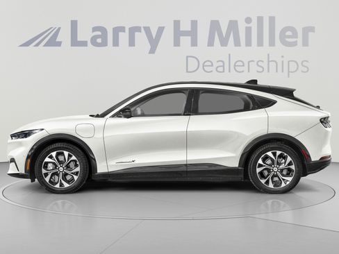 Used 2023 Ford Mustang Mach-E Premium RWD image 3