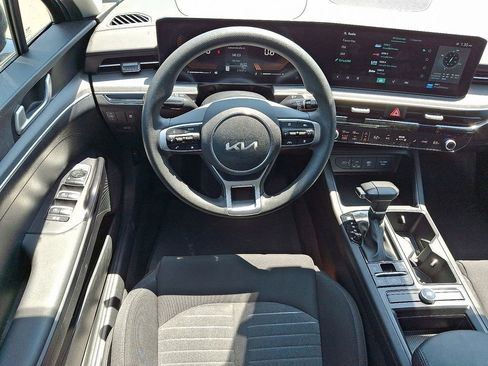 Used 2025 Kia K5 LXS FWD image 12