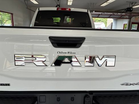 Certified 2025 RAM 2500 Big Horn AWD/4WD image 14