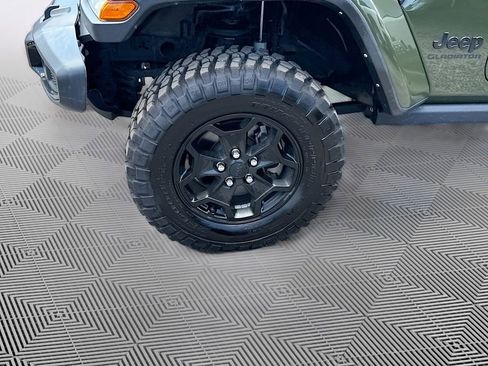 Used 2021 Jeep Gladiator Sport AWD/4WD image 34