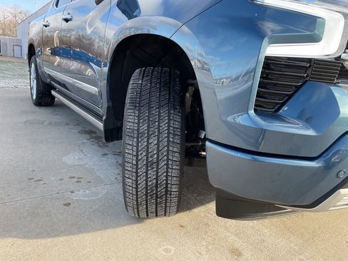 Used 2024 Chevrolet Silverado 1500 High Country image 20