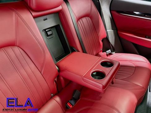 Used 2019 Maserati Levante image 30