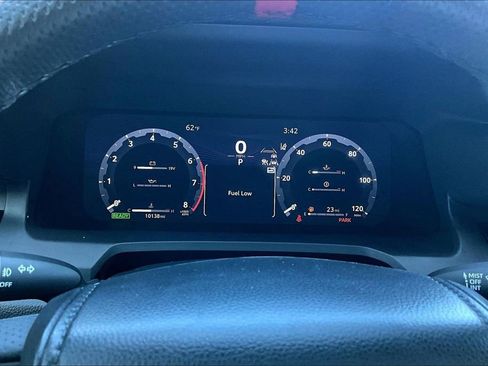Used 2025 Toyota Tacoma TRD Pro AWD/4WD image 15