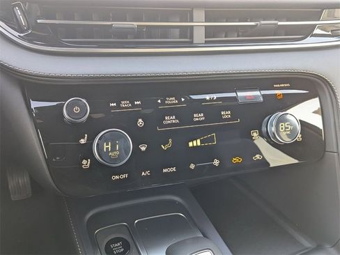 New 2026 INFINITI QX60 Sport w/ Dark Cargo Package image 23