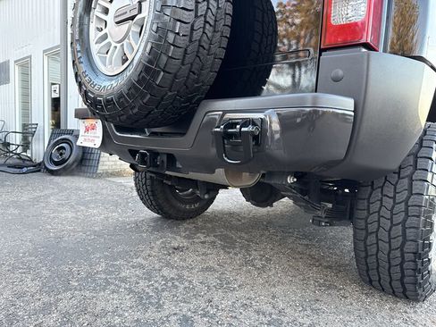 Used 2006 HUMMER H3 image 23