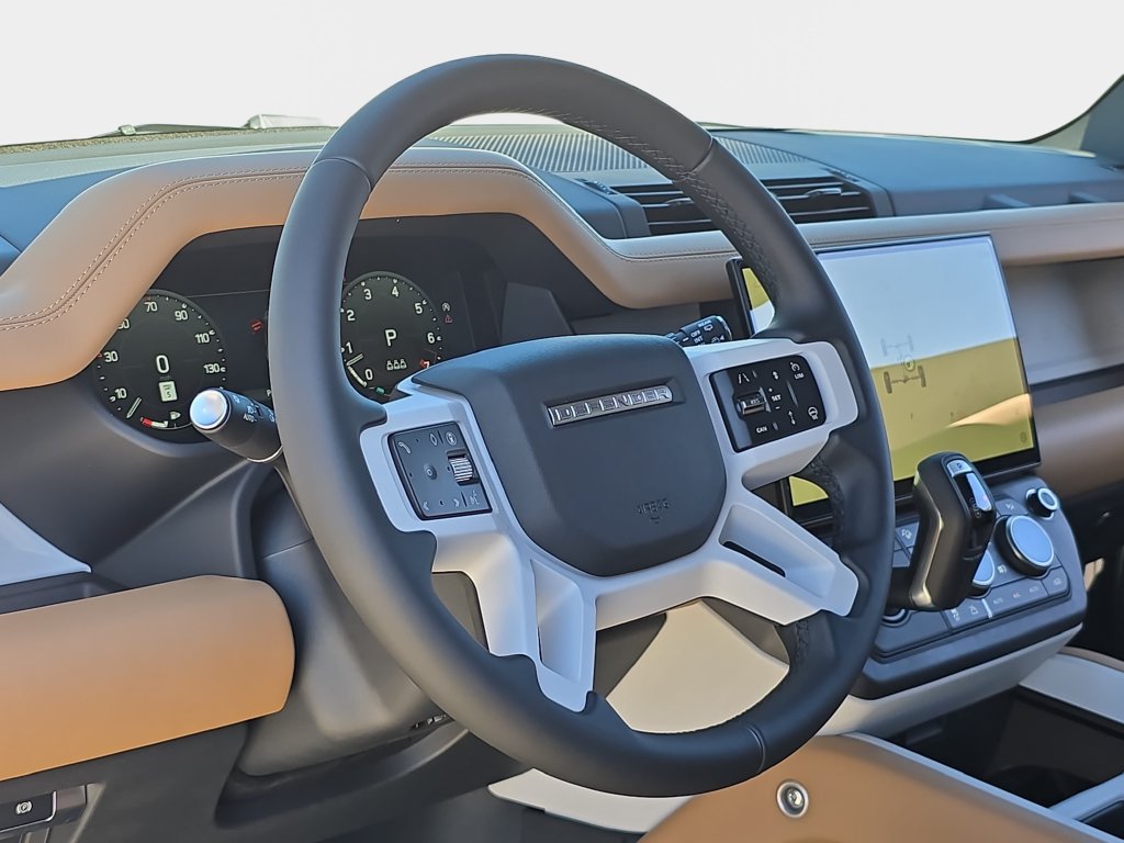 New 2026 Land Rover Defender 110 X-Dynamic SE AWD/4WD image 17