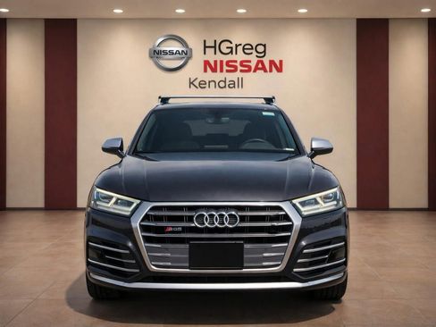 Used 2018 Audi SQ5 Premium Plus w/ S Sport Package AWD/4WD image 5