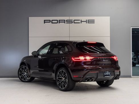 Certified 2026 Porsche Macan S AWD/4WD image 3