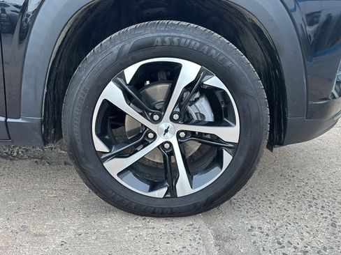 Used 2024 Chevrolet Trax RS image 39