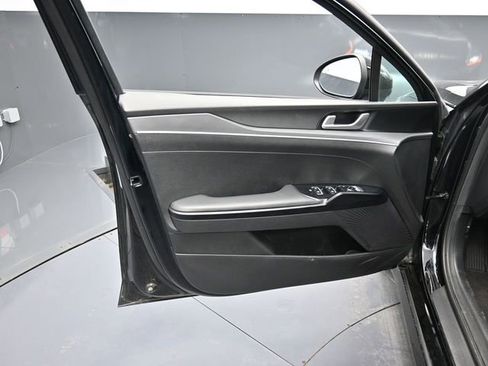 Used 2023 Kia K5 LXS image 13